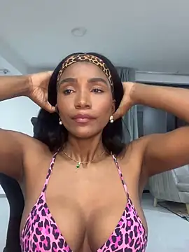 Snapshot of Jessie-pradoo chatting on 12/03/24, 01:19 Jessie-pradoo online show from 12/03/24, 01:19