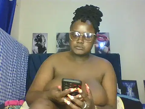 Snapshot of Montel_Montel_ chatting on 09/24/25, 01:03 Montel Montel online show from 09/24/25, 01:03
