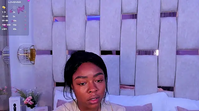 mia schwarz online show from 12/09/24, 09:16