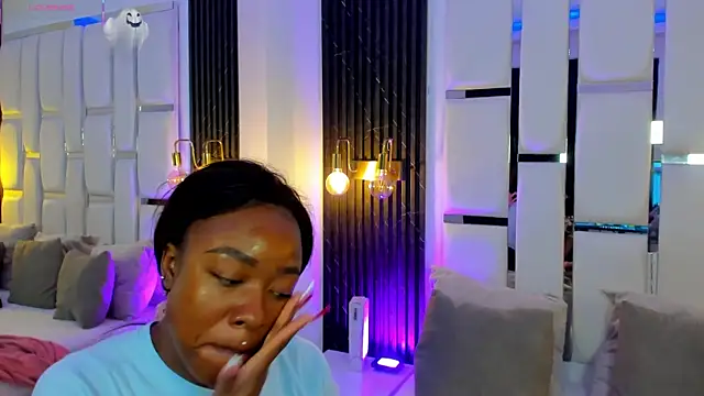 mia schwarz online show from 10/29/25, 09:05