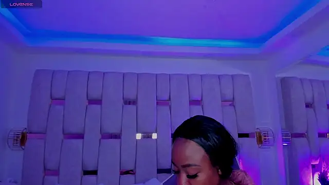 mia schwarz online show from 03/04/26, 10:05