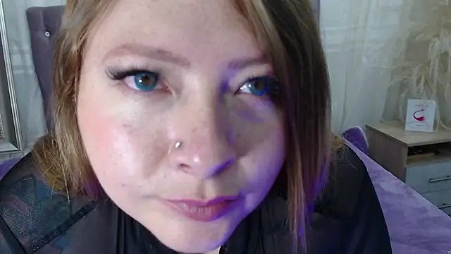 Kharla Marin online show from 02/05/25, 01:37