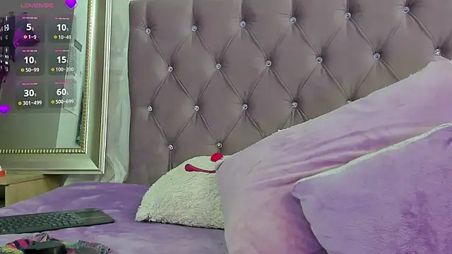 Kharla Marin online show from 02/11/25, 11:22