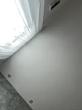 Snapshot of MayaMR chatting on 02/17/25, 10:29 MayaMR online show from 02/17/25, 10:29