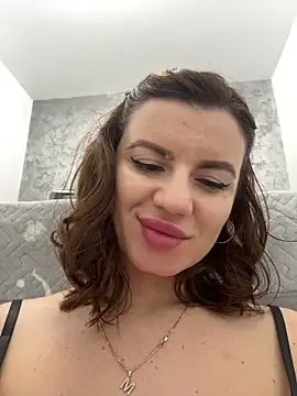 Snapshot of MayaMR chatting on 02/25/25, 02:14 MayaMR online show from 02/25/25, 02:14