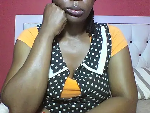 Sweet-piie online show from 12/15/25, 08:13