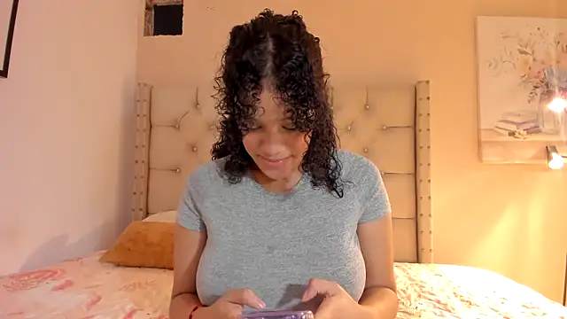 vanesasexyhot21 online show from 02/02/26, 01:15