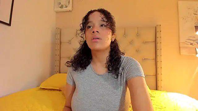 vanesasexyhot21 online show from 03/05/26, 02:07