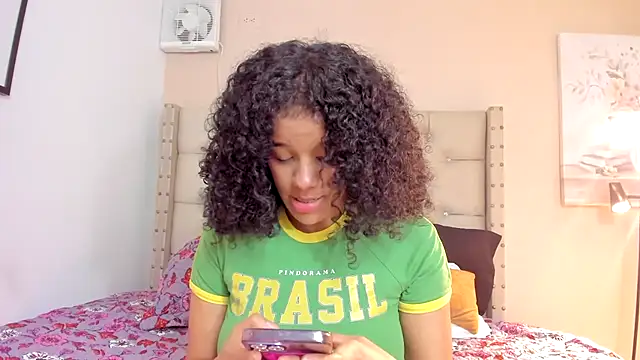 vanesasexyhot21 online show from 04/21/26, 02:51