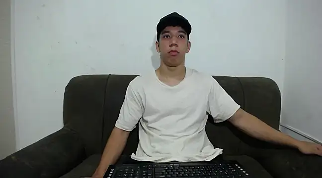 ethan noir online show from 02/12/25, 06:19