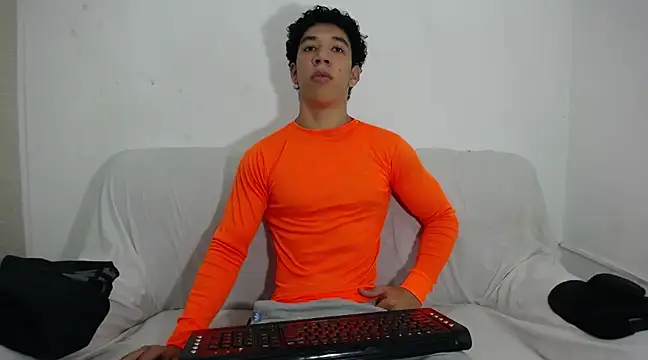 ethan noir online show from 02/19/25, 03:27