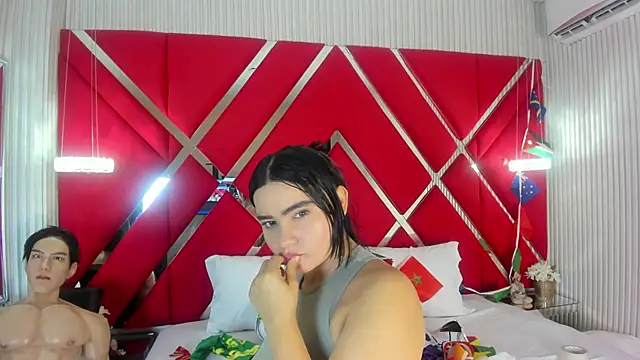 Snapshot of SusanCouper chatting on 06/11/26, 10:19 SusanCouper online show from 06/11/26, 10:19