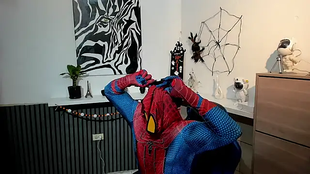 Daemon21 online show from 10/30/25, 09:26