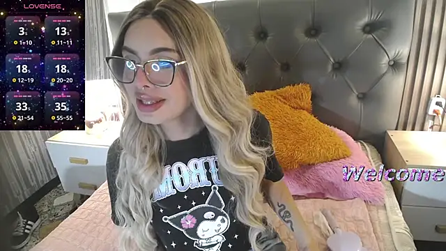 Snapshot of amapola_hs chatting on 09/22/25, 10:23 amapola hs online show from 09/22/25, 10:23