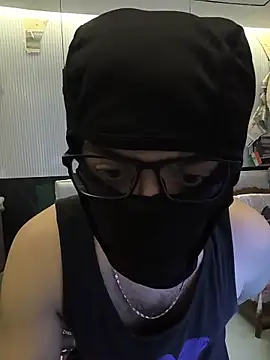 Snapshot of DelhiDick69 chatting on 06/15/26, 05:37 DelhiDick69 online show from 06/15/26, 05:37