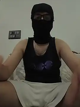 Snapshot of DelhiDick69 chatting on 07/14/26, 09:20 DelhiDick69 online show from 07/14/26, 09:20