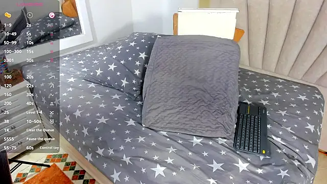 Evelonga 707 online show from 03/21/25, 10:28