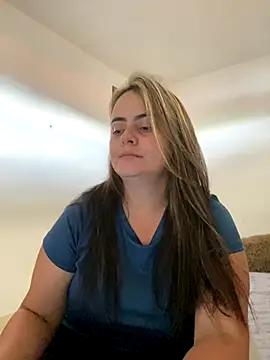 Im Amelia online show from 11/19/25, 05:57