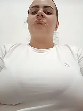 Im Amelia online show from 03/08/26, 08:23