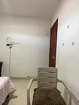 Im Amelia online show from 04/23/26, 12:29