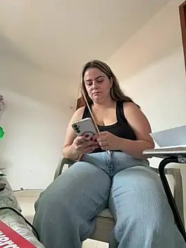 Im Amelia online show from 07/15/26, 03:17
