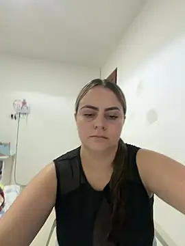 Im Amelia online show from 07/17/26, 04:01