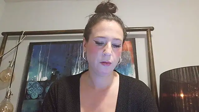 Audrey hotty online show from 11/21/25, 10:41