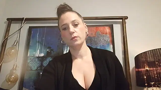 Audrey hotty online show from 11/28/25, 10:56