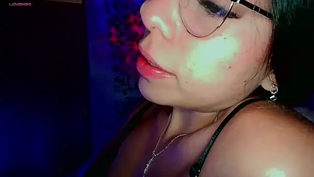 Adararose1 online show from 10/02/25, 07:32