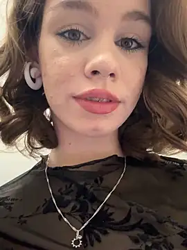 Street young online show from 12/22/24, 01:55