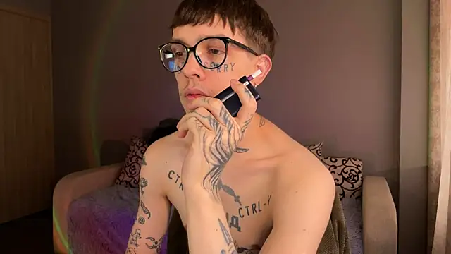 anahori  simon online show from 09/10/25, 12:16