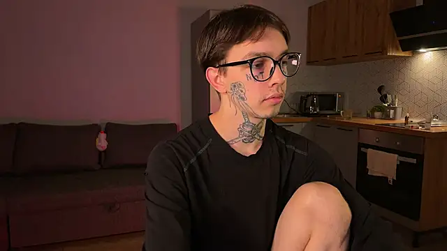 anahori  simon online show from 10/17/25, 11:18