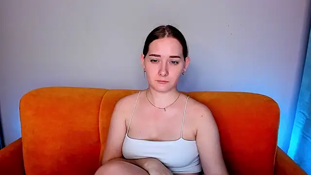 AlinaVice online show from 02/03/25, 07:40