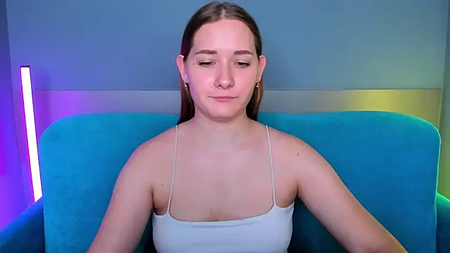 AlinaVice online show from 02/11/25, 07:33