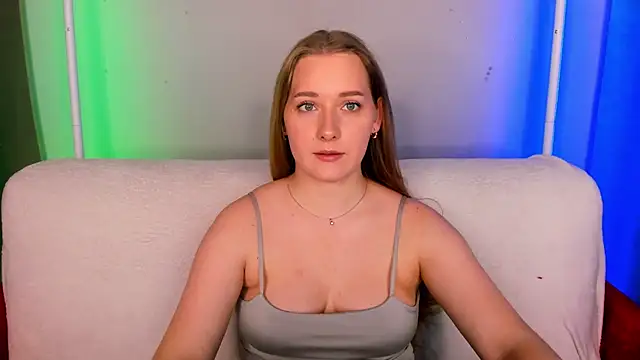 AlinaVice online show from 04/21/26, 02:51