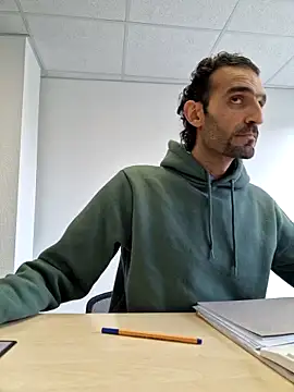 Snapshot of Sammoon chatting on 12/04/24, 12:03 Sammoon online show from 12/04/24, 12:03