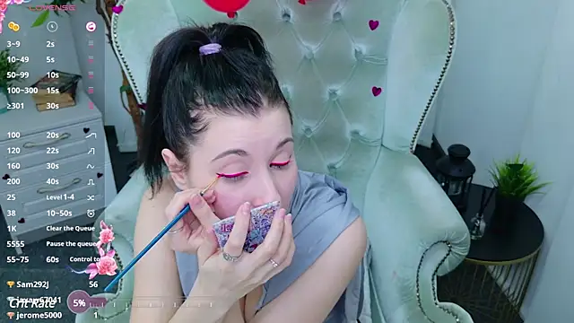 SarahStanley online show from 02/17/25, 12:27