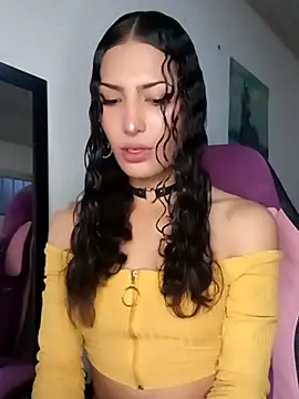 Lanna hott  online show from 02/27/26, 11:43