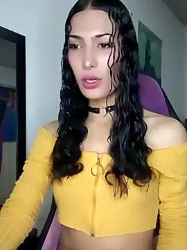 Lanna hott  online show from 04/24/26, 06:54