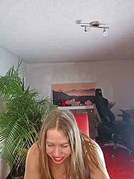 Supertitten95DD online show from 02/10/25, 09:14