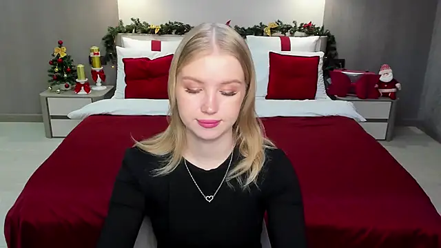 shy  lady online show from 12/17/24, 06:20