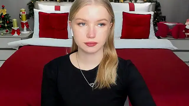 shy  lady online show from 12/17/24, 10:54