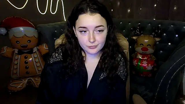 GloriNichols online show from 01/04/25, 01:21