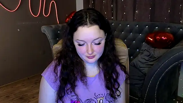 GloriNichols online show from 03/17/25, 07:02