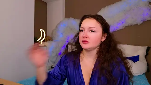 GloriNichols online show from 11/21/25, 06:45