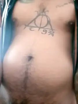 Snapshot of ale3J4a chatting on 02/06/25, 10:21 ale3J4a online show from 02/06/25, 10:21