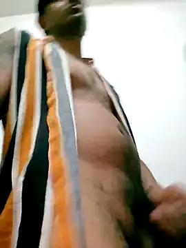 Snapshot of ale3J4a chatting on 02/16/25, 06:32 ale3J4a online show from 02/16/25, 06:32