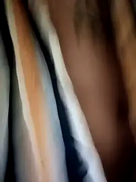 Snapshot of ale3J4a chatting on 10/12/25, 10:03 ale3J4a online show from 10/12/25, 10:03