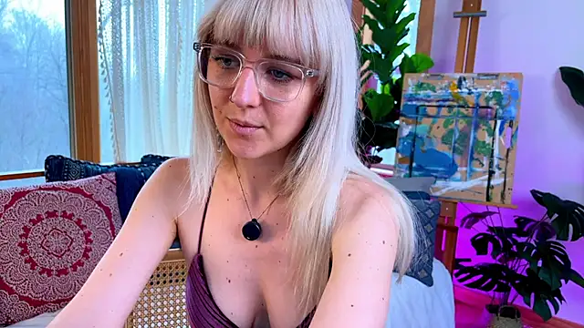 Snapshot of allyelliot chatting on 03/12/26, 04:13 allyelliot online show from 03/12/26, 04:13