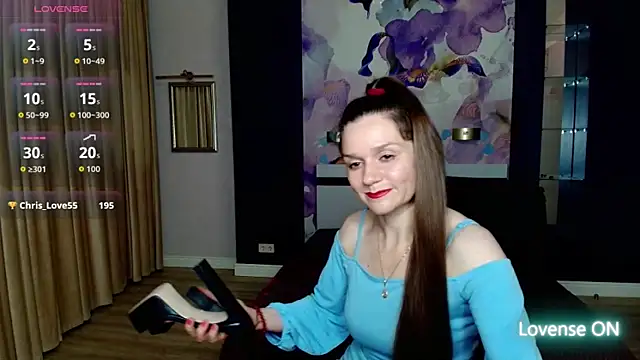 AriaGray online show from 04/02/26, 10:51